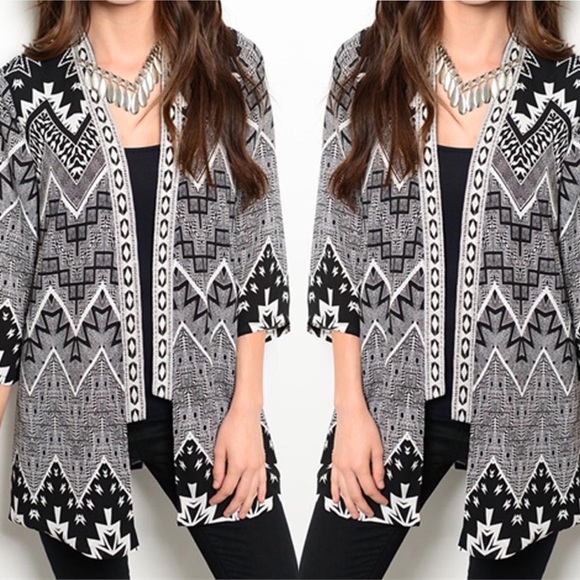 SALE 👀 Black White Aztec Print Kimono Cardigan - Picture 2 of 6